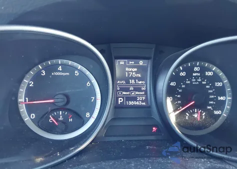 2014 Hyundai Santa Fe Sport 2.4L z USA, uszkodzony, nr VIN 5XYZU3LB0EG220346